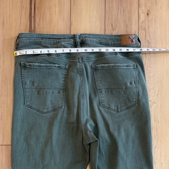 American Eagle Outfitters Green Super High Rise - Super Super Stretch Jegging - Picture 9 of 10